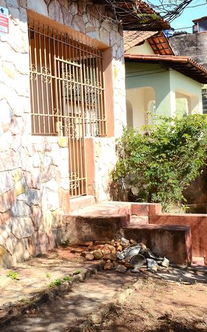 Casa à venda com 300m², 3 quartos e sem vagaJardim