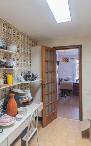 Apartamento à venda com 90m², 3 quartos e 2 vagasCozinha