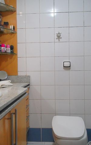 Apartamento à venda com 101m², 2 quartos e 1 vagaBanheiro 