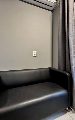 Studio à venda com 30m², 1 quarto e sem vaga Studio à venda com 30m², 1 quarto e sem vagaSala