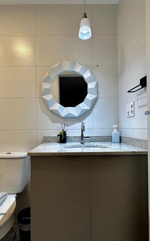 Studio à venda com 30m², 1 quarto e sem vaga Studio à venda com 30m², 1 quarto e sem vagaBanheiro
