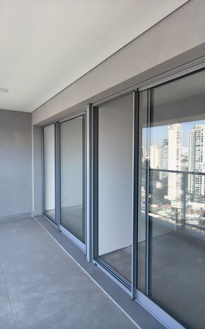 Studio à venda com 44m², 1 quarto e 1 vaga Studio à venda com 44m², 1 quarto e 1 vagaVaranda