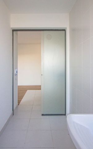 Apartamento à venda com 73m², 2 quartos e 1 vaga Apartamento à venda com 73m², 2 quartos e 1 vagaÁrea de Serviço