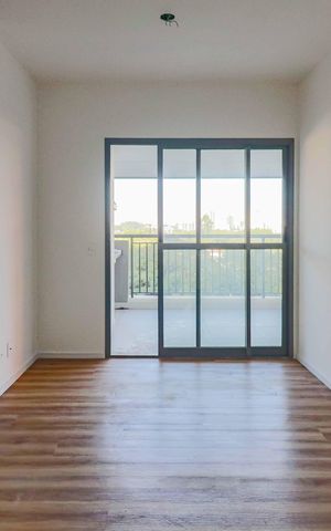 Apartamento à venda com 73m², 2 quartos e 1 vaga Apartamento à venda com 73m², 2 quartos e 1 vagaSala