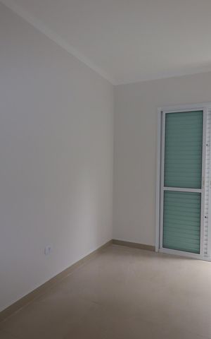 Apartamento à venda com 100m², 2 quartos e 2 vagasQuarto