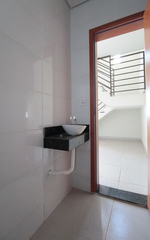 Casa à venda com 120m², 3 quartos e 2 vagasLavabo 