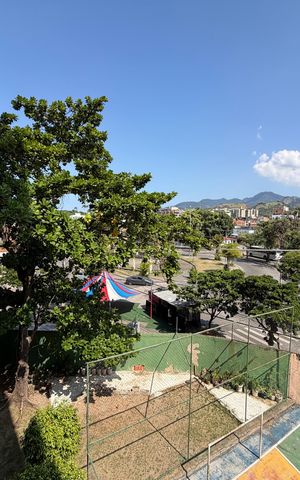 Apartamento à venda com 40m², 1 quarto e 1 vaga Apartamento à venda com 40m², 1 quarto e 1 vagaVista da Varanda da Sala