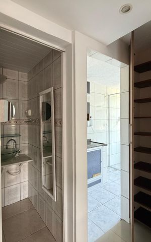 Apartamento à venda com 40m², 1 quarto e 1 vaga Apartamento à venda com 40m², 1 quarto e 1 vagaSala - Corredor