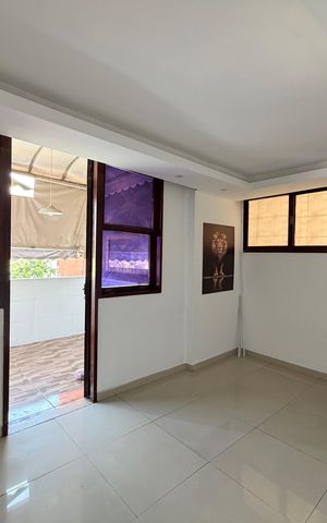 Apartamento à venda com 40m², 1 quarto e 1 vaga Apartamento à venda com 40m², 1 quarto e 1 vagaSala