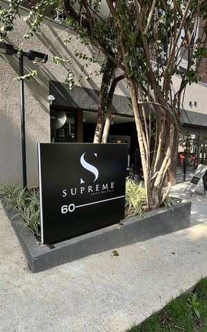 Apartamento à venda com 55m², 2 quartos e 1 vagaFachada