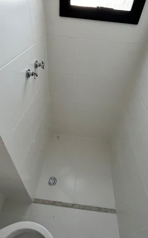 Apartamento à venda com 55m², 2 quartos e 1 vagaBanheiro Suíte 2