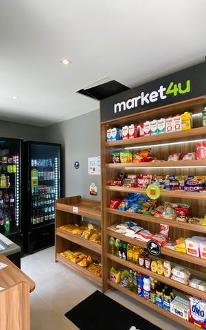 Apartamento à venda com 57m², 2 quartos e 1 vaga Apartamento à venda com 57m², 2 quartos e 1 vagaÁrea comum - Mercado