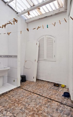 Casa à venda com 120m², 2 quartos e 1 vaga Casa à venda com 120m², 2 quartos e 1 vagaÁrea de Serviço - Casa 2