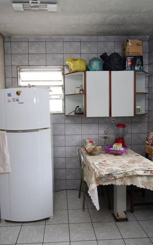 Casa à venda com 225m², 3 quartos e 2 vagasCozinha