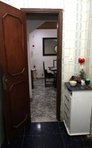 Casa à venda com 225m², 3 quartos e 2 vagasBanheiro Social 2