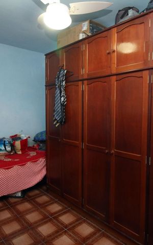 Casa à venda com 225m², 3 quartos e 2 vagasQuarto