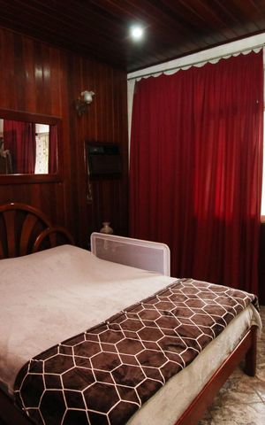 Casa à venda com 225m², 3 quartos e 2 vagasQuarto 2
