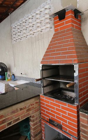 Casa à venda com 225m², 3 quartos e 2 vagasÁrea Gourmet - Churrasqueira