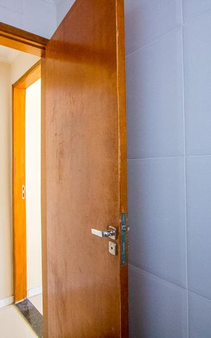 Casa à venda com 101m², 2 quartos e 2 vagas Casa à venda com 101m², 2 quartos e 2 vagasBanheiro social 1