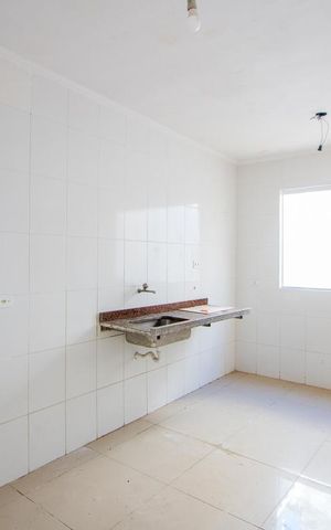 Casa à venda com 101m², 2 quartos e 2 vagas Casa à venda com 101m², 2 quartos e 2 vagasCozinha