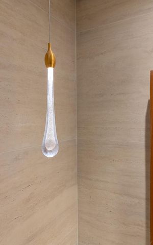 Casa à venda com 200m², 3 quartos e 2 vagasBanheiro da Suíte 02
