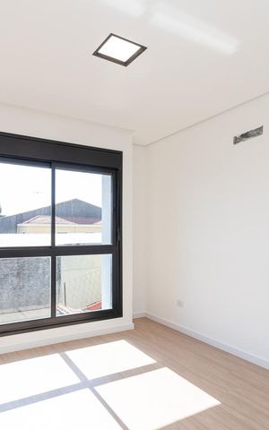 Casa à venda com 200m², 3 quartos e 2 vagasSuíte 01