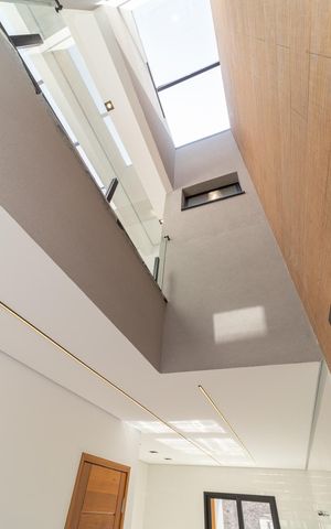 Casa à venda com 200m², 3 quartos e 2 vagasEntrada de Luz