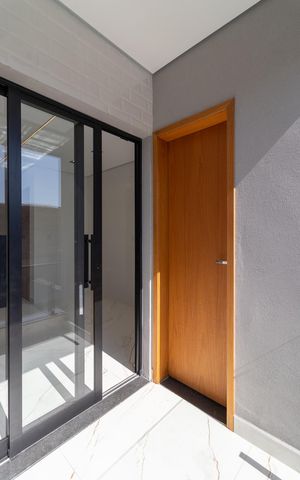 Casa à venda com 200m², 3 quartos e 2 vagasÁrea de Serviço