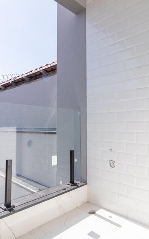 Casa à venda com 200m², 3 quartos e 2 vagasÁrea de Serviço