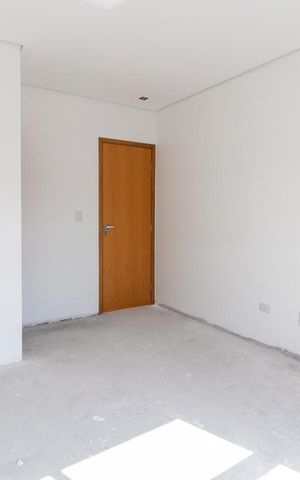 Casa à venda com 200m², 3 quartos e 2 vagasSuíte 01