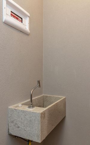 Casa à venda com 200m², 3 quartos e 2 vagasLavabo 01