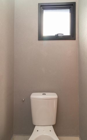 Casa à venda com 200m², 3 quartos e 2 vagasLavabo 02