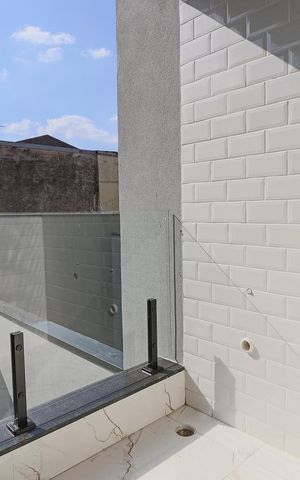 Casa à venda com 200m², 3 quartos e 2 vagasÁrea de Serviço