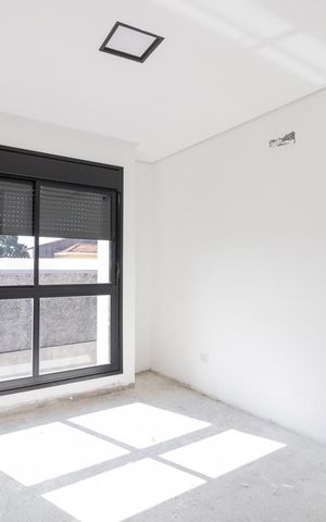 Casa à venda com 200m², 3 quartos e 2 vagasSuíte 01