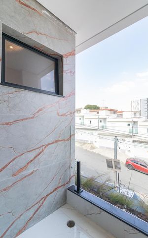 Casa à venda com 200m², 3 quartos e 2 vagasSuíte 03