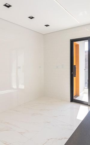Casa à venda com 200m², 3 quartos e 2 vagasCozinha