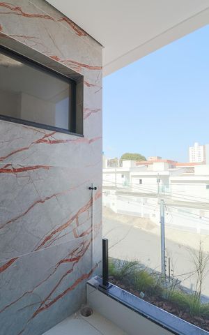 Casa à venda com 200m², 3 quartos e 2 vagasVaranda da Suíte 3