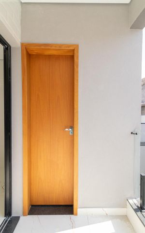 Casa à venda com 200m², 3 quartos e 2 vagasÁrea de Serviço