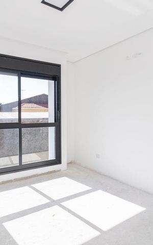 Casa à venda com 200m², 3 quartos e 2 vagasSuíte 1