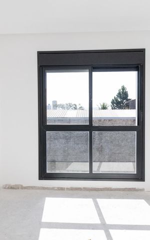 Casa à venda com 200m², 3 quartos e 2 vagasSuíte 1