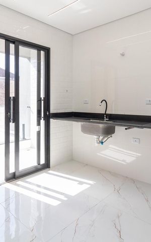 Casa à venda com 200m², 3 quartos e 2 vagasCozinha