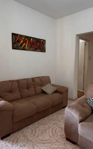 Casa à venda com 300m², 4 quartos e 3 vagas Casa à venda com 300m², 4 quartos e 3 vagasSala
