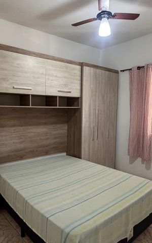 Casa à venda com 300m², 4 quartos e 3 vagas Casa à venda com 300m², 4 quartos e 3 vagasQuarto