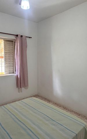 Casa à venda com 300m², 4 quartos e 3 vagas Casa à venda com 300m², 4 quartos e 3 vagasQuarto