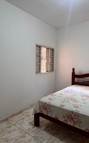 Casa à venda com 300m², 4 quartos e 3 vagas Casa à venda com 300m², 4 quartos e 3 vagasQuarto 2