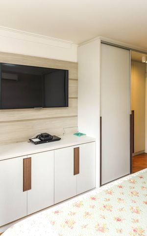 Apartamento à venda com 122m², 3 quartos e 2 vagas Apartamento à venda com 122m², 3 quartos e 2 vagasSuíte 1