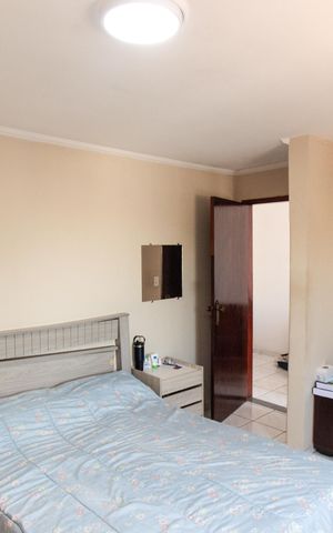 Casa à venda com 209m², 3 quartos e 2 vagas Casa à venda com 209m², 3 quartos e 2 vagasQuarto 3