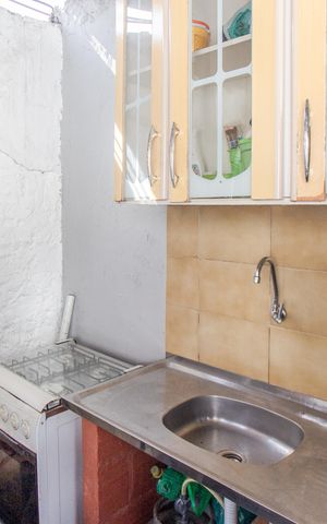 Casa à venda com 209m², 3 quartos e 2 vagas Casa à venda com 209m², 3 quartos e 2 vagasÁrea de Serviço e Quintal