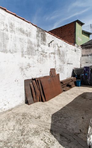 Casa à venda com 209m², 3 quartos e 2 vagas Casa à venda com 209m², 3 quartos e 2 vagasÁrea de Serviço e Quintal