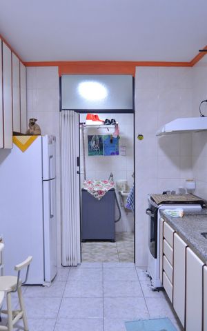 Apartamento à venda com 103m², 3 quartos e 2 vagasCozinha